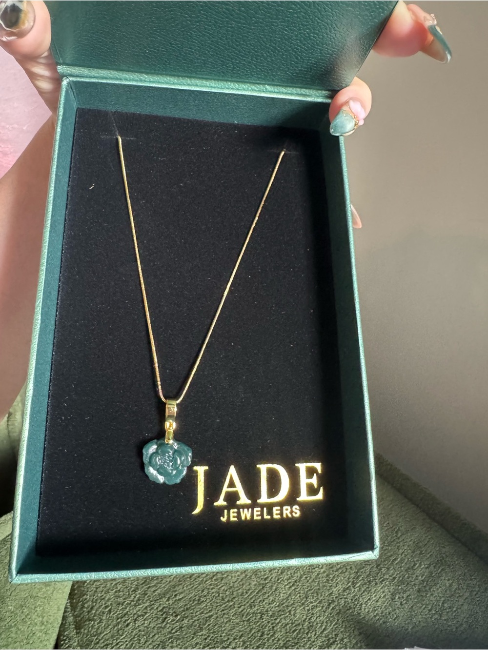 Green Jade flower Pendant Necklace